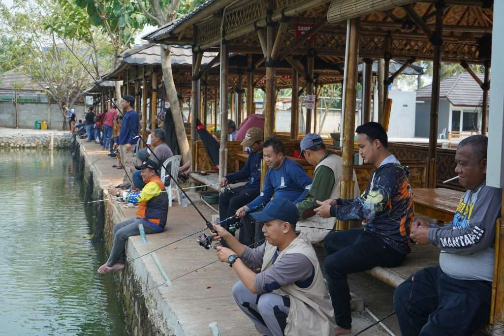 5 Recomendasi Pemancingan Nila Keluarga Di Tangerang